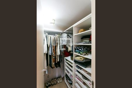 Apartamento à venda com 131m², 2 quartos e 3 vagasCloset da suíte