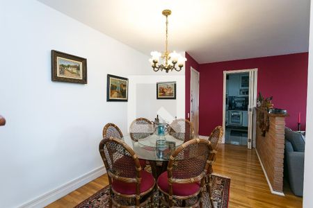 Apartamento à venda com 131m², 2 quartos e 3 vagasSala