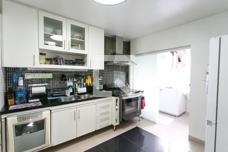 Apartamento à venda com 131m², 2 quartos e 3 vagasCozinha