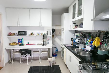 Apartamento à venda com 131m², 2 quartos e 3 vagasCozinha