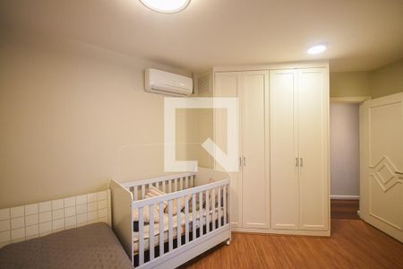 Apartamento à venda com 233m², 4 quartos e 3 vagasSuíte 1