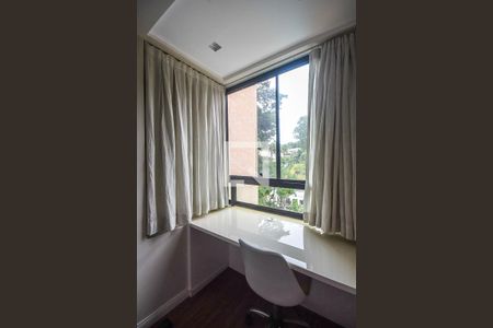 Apartamento à venda com 233m², 4 quartos e 3 vagasVaranda da Suíte 3