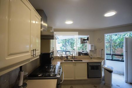 Apartamento à venda com 233m², 4 quartos e 3 vagasCozinha