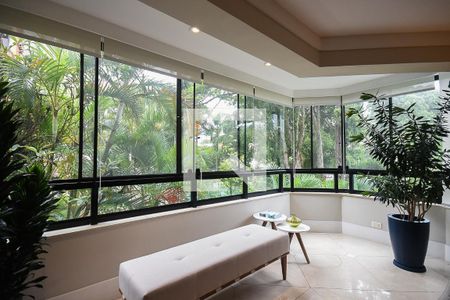 Varanda de apartamento à venda com 4 quartos, 233m² em Paineiras do Morumbi, São Paulo