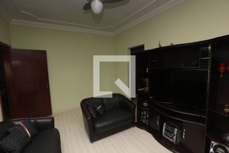 Sala de TV de casa à venda com 5 quartos, 404m² em Lindéia, Contagem