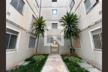 Apartamento à venda com 52m², 2 quartos e 1 vaga Apartamento à venda com 52m², 2 quartos e 1 vagaFachada do bloco