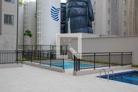 Apartamento para alugar com 35m², 2 quartos e sem vaga Apartamento para alugar com 35m², 2 quartos e sem vagaÁrea comum - Piscina