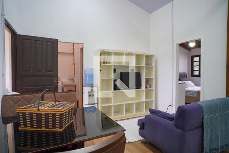 Casa de condomínio para alugar com 70m², 2 quartos e 5 vagasSala