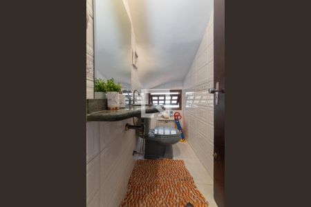 Lavabo de casa à venda com 3 quartos, 250m² em Jardim da Saúde, São Paulo