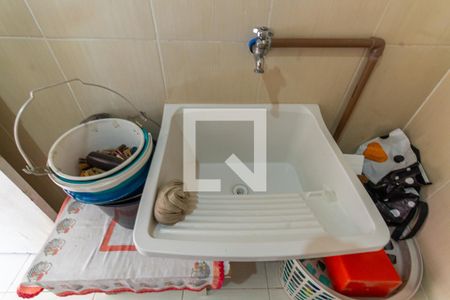 Casa à venda com 300m², 3 quartos e 3 vagas Casa à venda com 300m², 3 quartos e 3 vagasEdícula