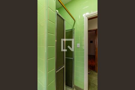 Casa à venda com 300m², 3 quartos e 3 vagas Casa à venda com 300m², 3 quartos e 3 vagasBanheiro 2