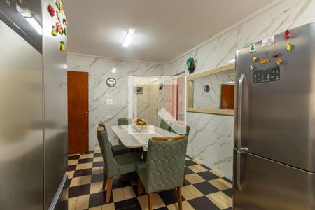 Casa à venda com 300m², 3 quartos e 3 vagas Casa à venda com 300m², 3 quartos e 3 vagasCozinha