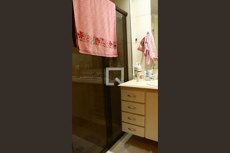 Apartamento para alugar com 99m², 3 quartos e 2 vagasBanheiro Corredor