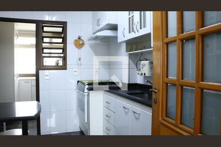 Apartamento para alugar com 99m², 3 quartos e 2 vagasCozinha - Armários