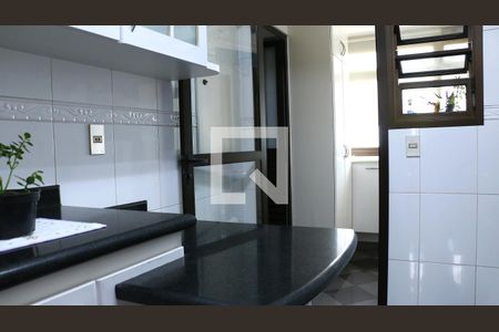 Apartamento para alugar com 99m², 3 quartos e 2 vagasCozinha
