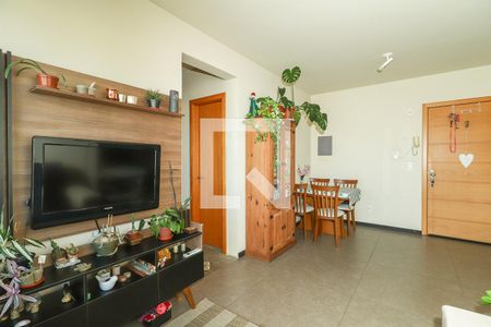 Banheiro de Serviço de apartamento à venda com 2 quartos, 62m² em Vila Jardim, Porto Alegre