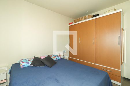 Suíte de apartamento à venda com 2 quartos, 62m² em Vila Jardim, Porto Alegre