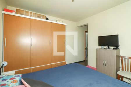 Suíte de apartamento à venda com 2 quartos, 62m² em Vila Jardim, Porto Alegre