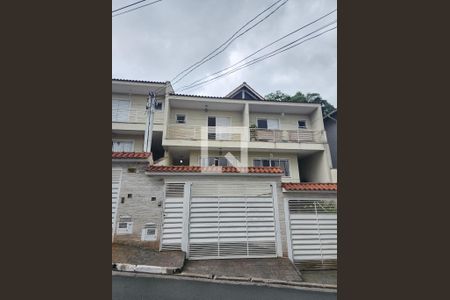 Casa à venda com 204m², 3 quartos e 4 vagasFachada