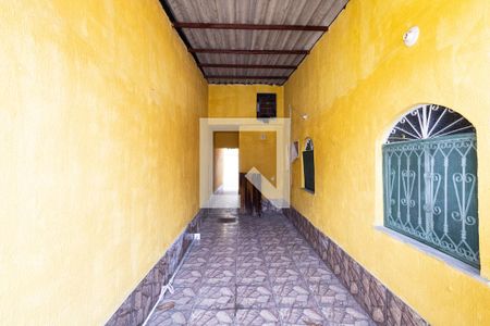 Casa para alugar com 65m², 2 quartos e 1 vagaQuintal