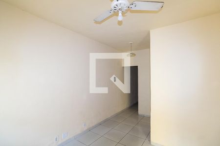 Sala de casa para alugar com 2 quartos, 65m² em Campo Grande, Rio de Janeiro