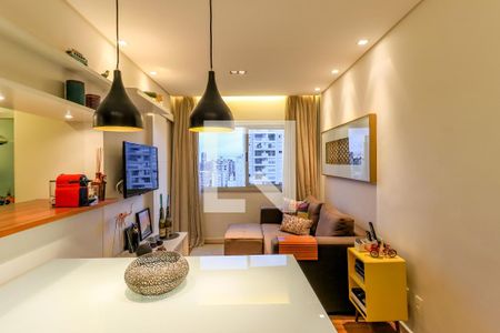 Apartamento à venda com 53m², 2 quartos e 1 vaga Apartamento à venda com 53m², 2 quartos e 1 vagaSala