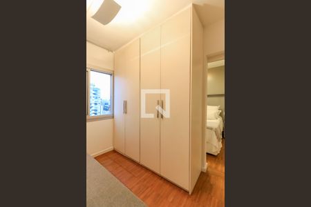 Quarto de apartamento à venda com 2 quartos, 53m² em Cidade Monções, São Paulo