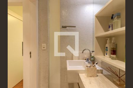 Apartamento à venda com 53m², 2 quartos e 1 vaga Apartamento à venda com 53m², 2 quartos e 1 vagaBanheiro da Suíte