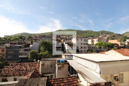 Vista do quarto 2 de apartamento para alugar com 2 quartos, 68m² em Lins de Vasconcelos, Rio de Janeiro