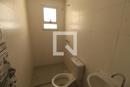 Banheiro de apartamento para alugar com 2 quartos, 68m² em Lins de Vasconcelos, Rio de Janeiro