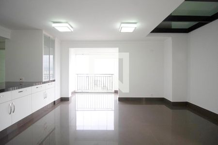 Sala de apartamento à venda com 3 quartos, 122m² em Pinheiros, São Paulo