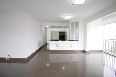 Sala de apartamento à venda com 3 quartos, 122m² em Pinheiros, São Paulo
