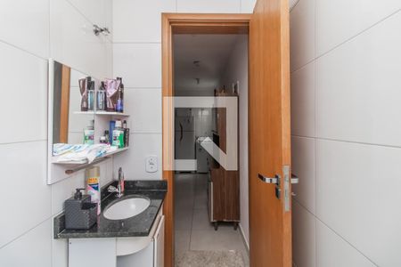Banheiro de apartamento para alugar com 1 quarto, 37m² em Vila Pierina, São Paulo