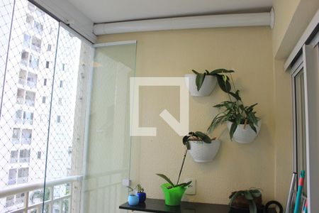 Varanda da Sala de apartamento à venda com 2 quartos, 49m² em Vila Endres, Guarulhos