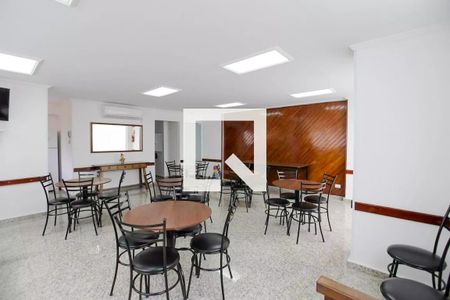 Apartamento para alugar com 67m², 2 quartos e 1 vaga Apartamento para alugar com 67m², 2 quartos e 1 vagaÁrea comum - Salão de festas