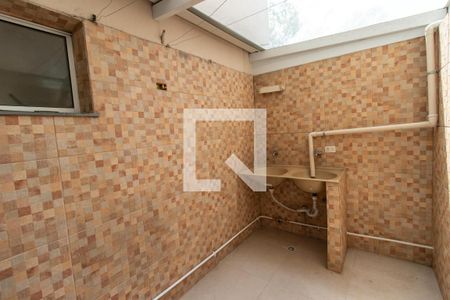 Apartamento para alugar com 67m², 3 quartos e 1 vagaÁrea de Serviço