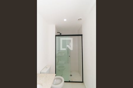 Apartamento à venda com 95m², 3 quartos e 2 vagas Apartamento à venda com 95m², 3 quartos e 2 vagasBanheiro