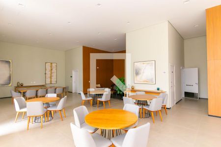 Apartamento à venda com 95m², 3 quartos e 2 vagas Apartamento à venda com 95m², 3 quartos e 2 vagasÁrea comum - Salão de festas