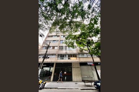 Apartamento à venda com 83m², 2 quartos e sem vagaFachada