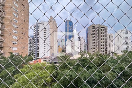 Apartamento à venda com 83m², 2 quartos e sem vagaVista