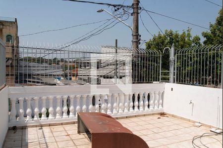 Varanda de casa à venda com 4 quartos, 220m² em Vila Santa Virginia, São Paulo