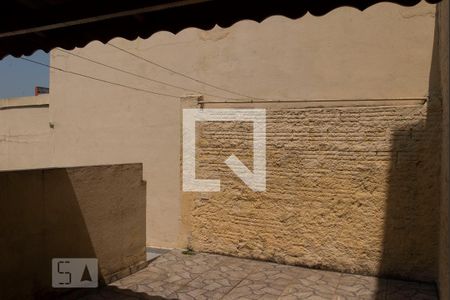 Casa à venda com 220m², 4 quartos e 2 vagas Casa à venda com 220m², 4 quartos e 2 vagasÁrea de Serviço