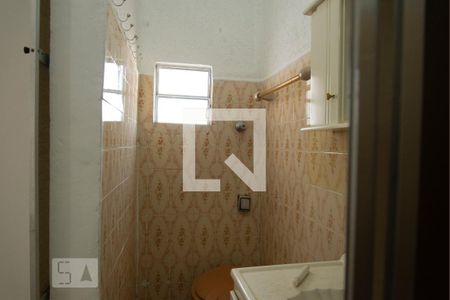 Casa à venda com 220m², 4 quartos e 2 vagas Casa à venda com 220m², 4 quartos e 2 vagasBanheiro 3