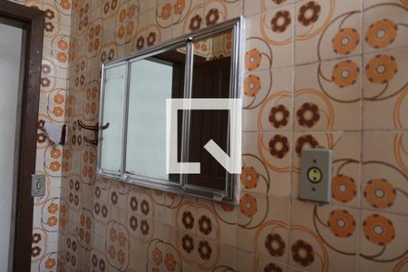 Casa à venda com 220m², 4 quartos e 2 vagasBanheiro