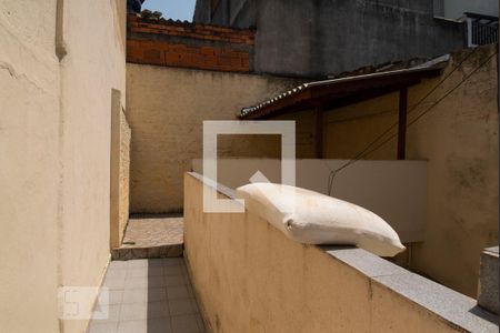 Casa à venda com 220m², 4 quartos e 2 vagas Casa à venda com 220m², 4 quartos e 2 vagasÁrea de Serviço