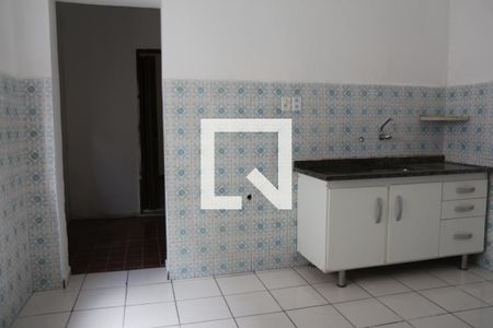 Casa à venda com 220m², 4 quartos e 2 vagasCozinha