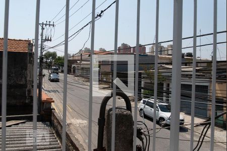 Casa à venda com 220m², 4 quartos e 2 vagas Casa à venda com 220m², 4 quartos e 2 vagasVista