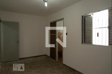 Casa à venda com 220m², 4 quartos e 2 vagas Casa à venda com 220m², 4 quartos e 2 vagasQuarto 2