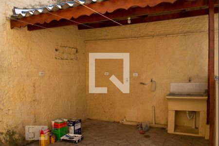 Casa à venda com 220m², 4 quartos e 2 vagas Casa à venda com 220m², 4 quartos e 2 vagasÁrea de Serviço