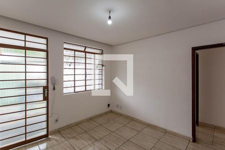 Sala de casa à venda com 3 quartos, 119m² em Ouro Preto, Belo Horizonte